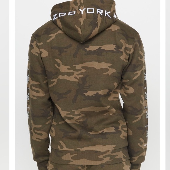 Zoo York sweaters. - Picture 2 of 16
